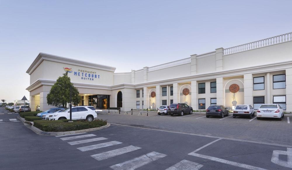 Peermont Metcourt Suites At Emperors Palace Kempton Park Exteriör bild