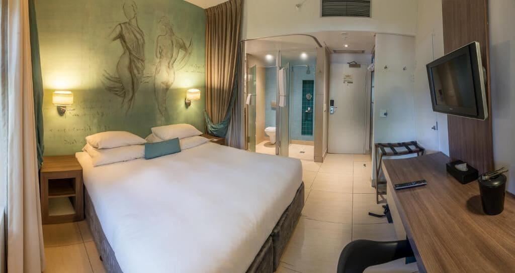 Peermont Metcourt Suites At Emperors Palace Kempton Park Exteriör bild