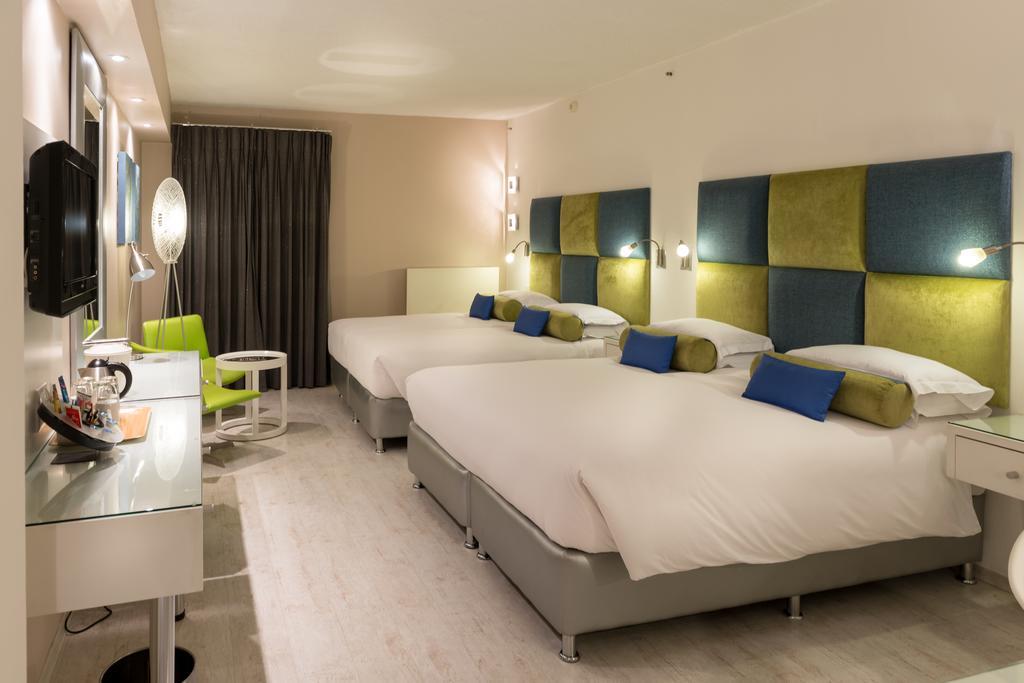 Peermont Metcourt Suites At Emperors Palace Kempton Park Exteriör bild